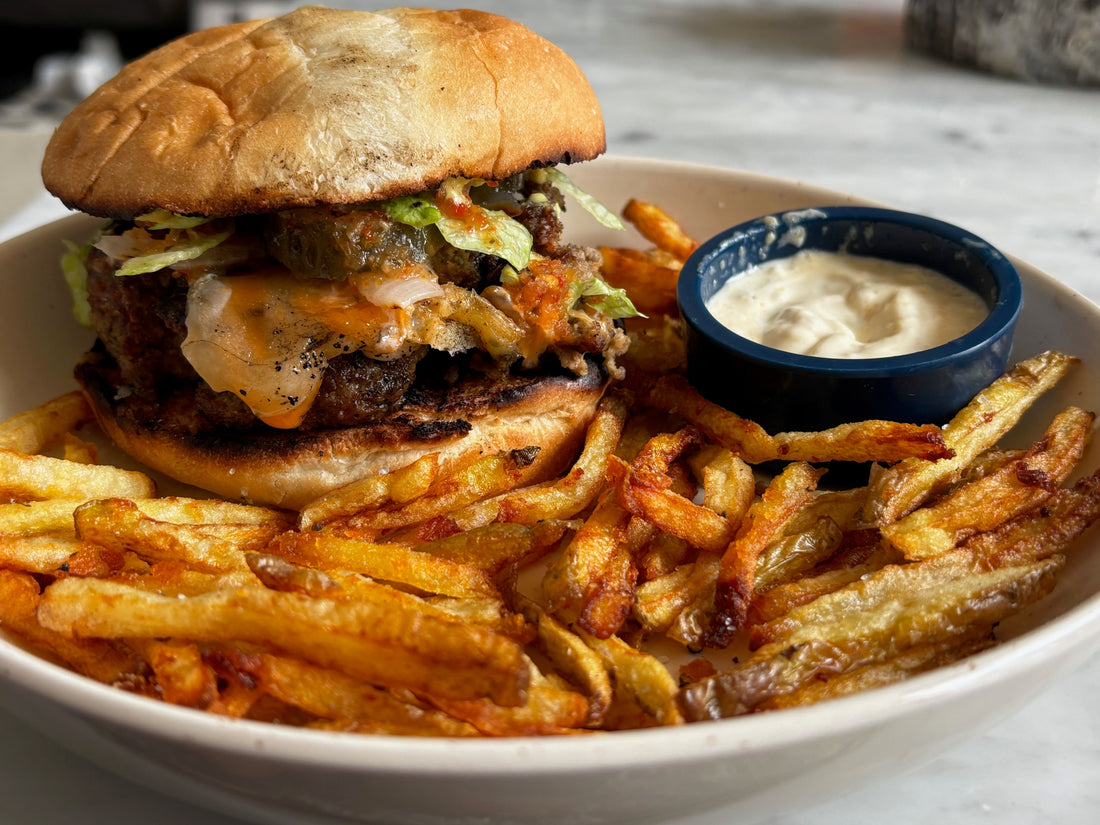 The Retro Drip - Summer BBQ Burger w Pepper Dem